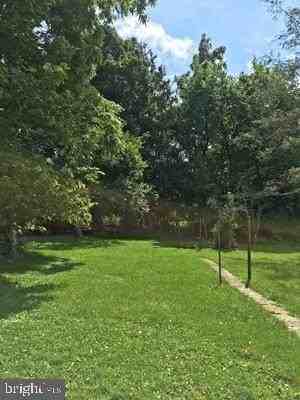 1638 Mount Rose Ave - Photo 2 of 2