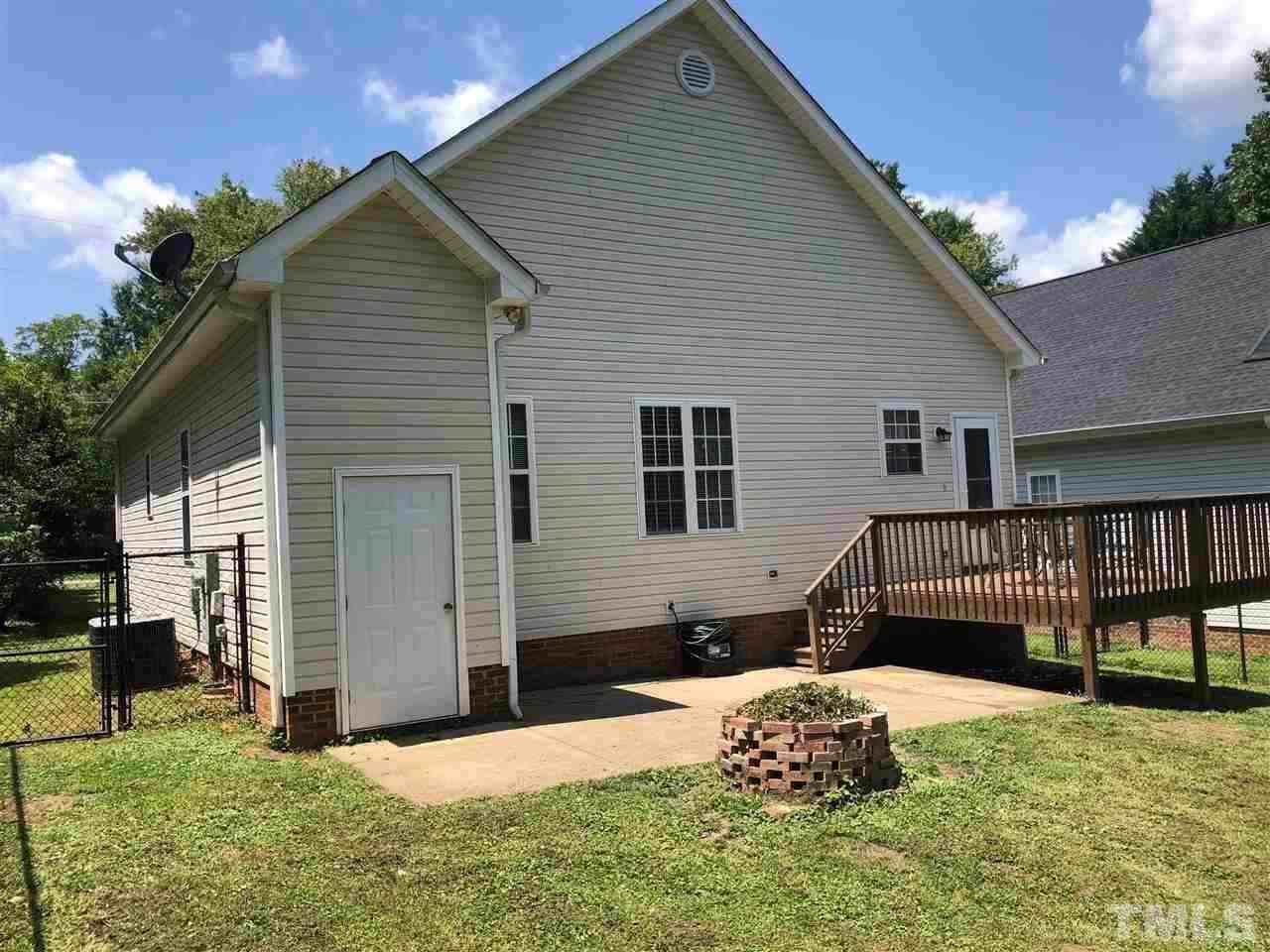 220 Marsh Avenue - Photo 3 of 12