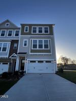 featured image of 2819 Carbondale Ct