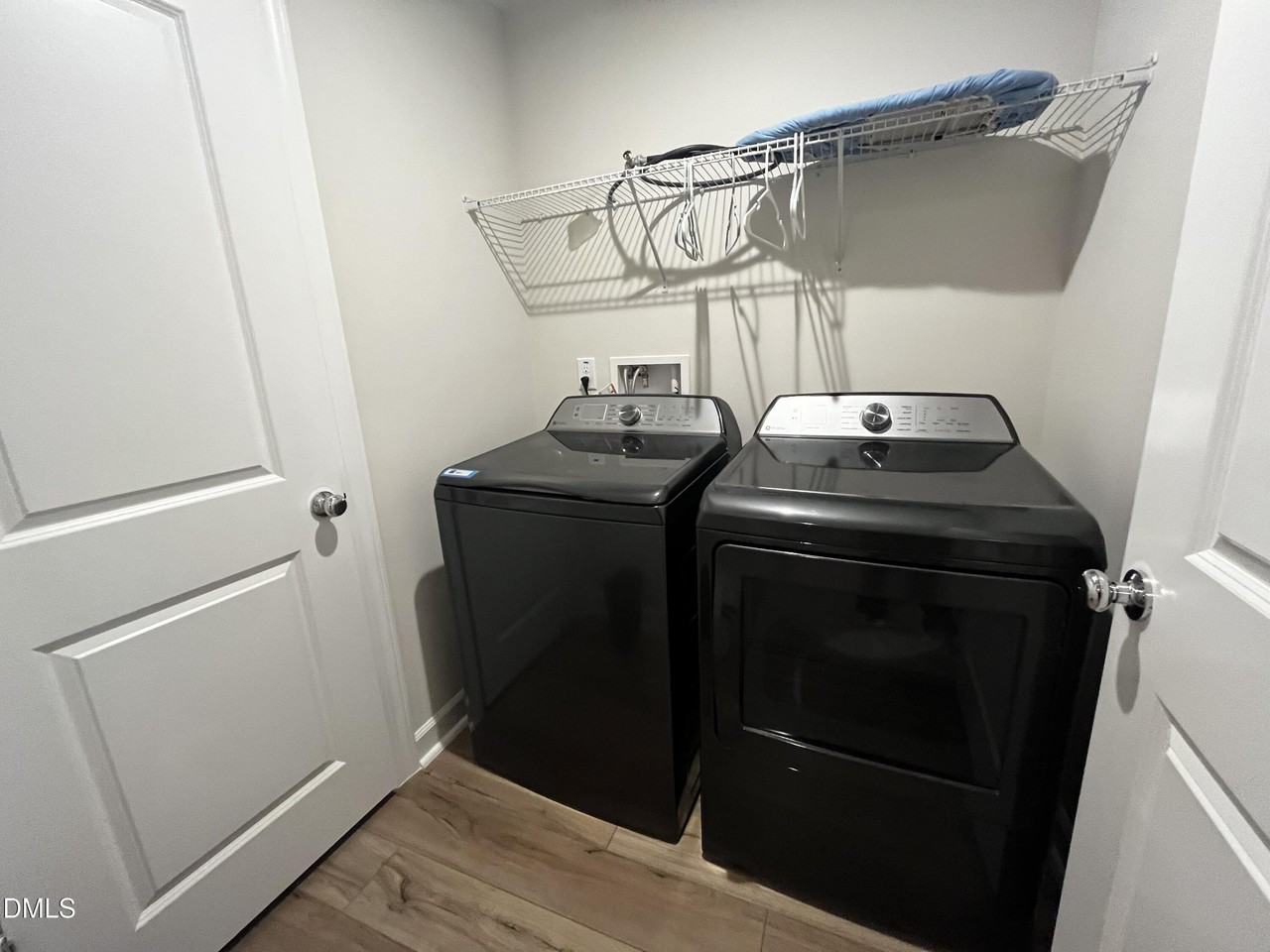 519 Brittany Ct - Photo 5 of 13