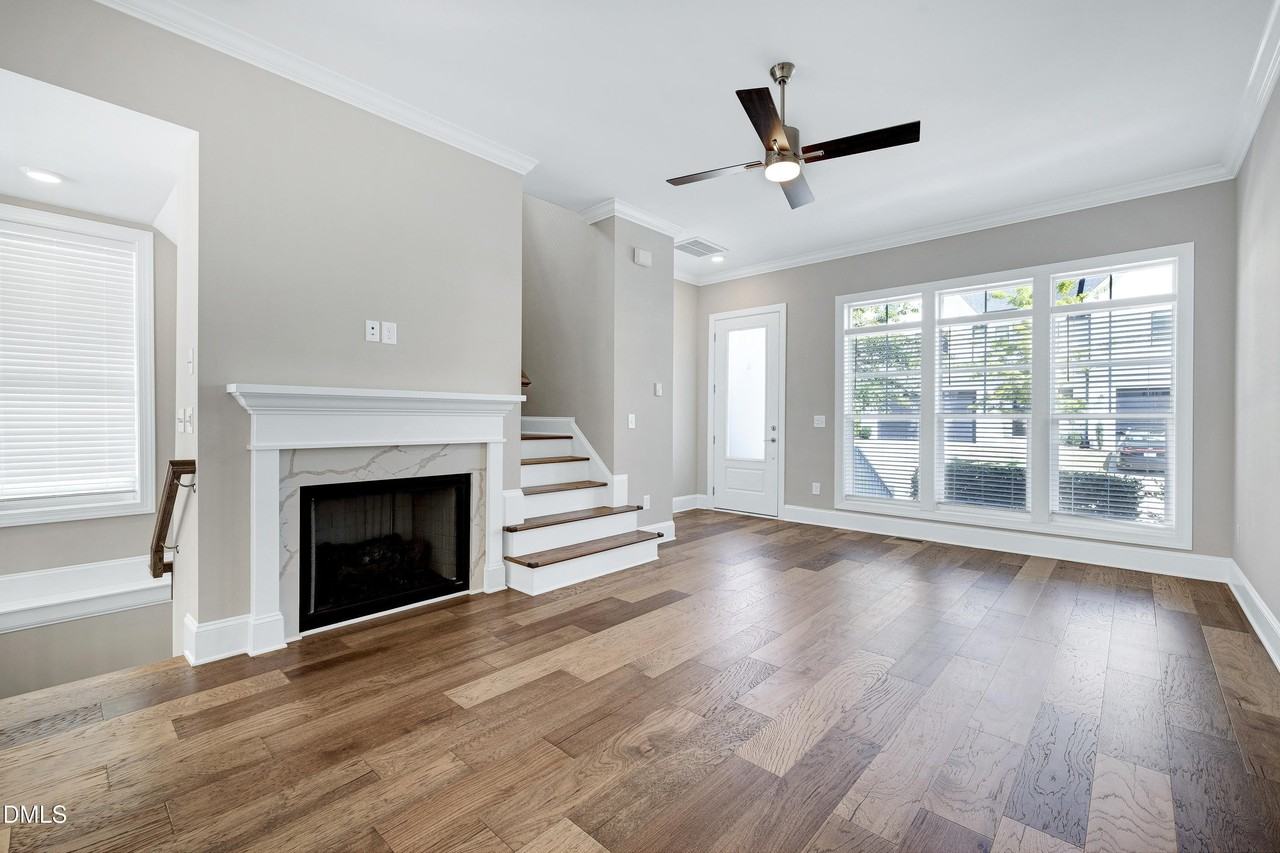 4909 Madone Dr - Photo 5 of 48