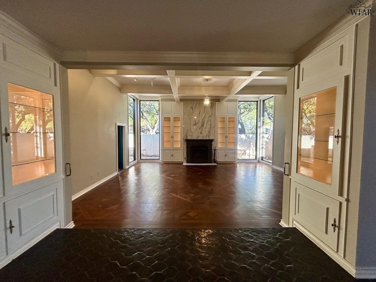 7 Newcomb Ter - Photo 5 of 23