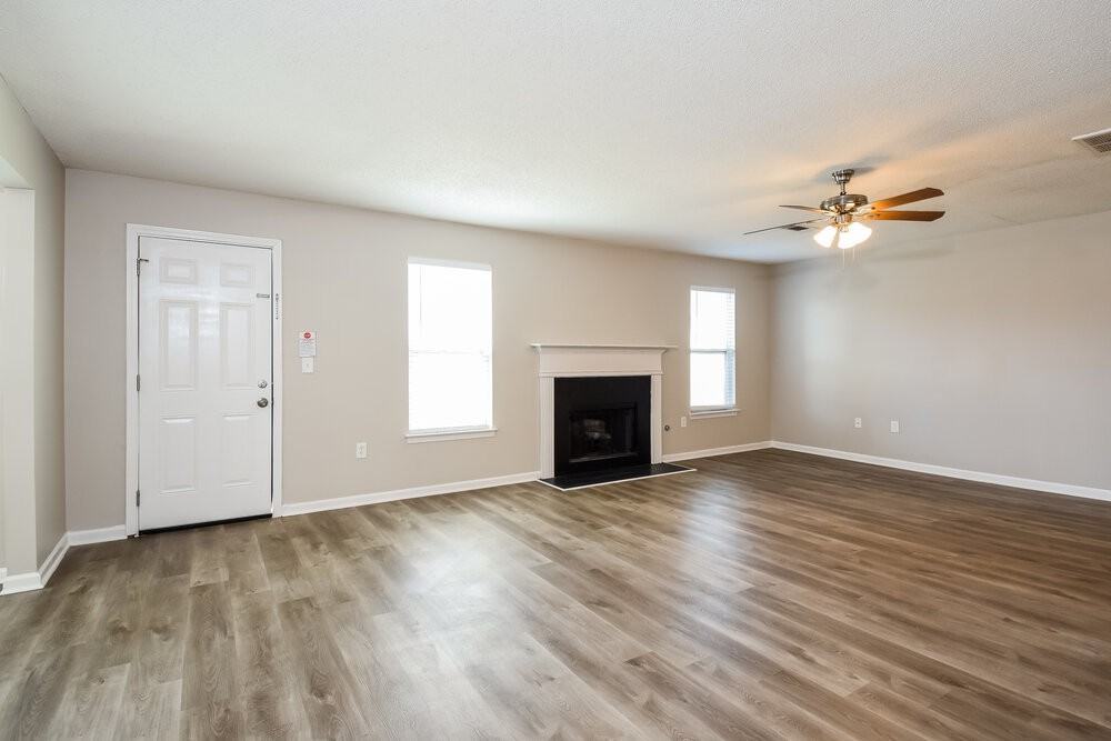 3004 Summer Breeze Dr - Photo 5 of 20