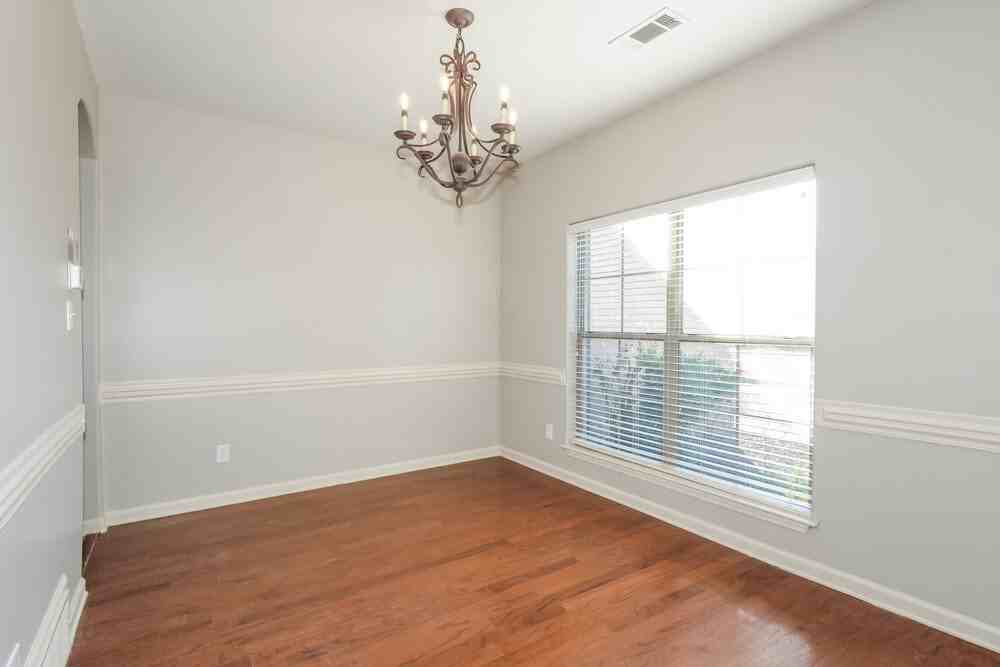 15 Willow Springs Ln - Photo 7 of 17