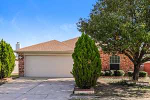 featured image of 3020 Meadowbrook Dr