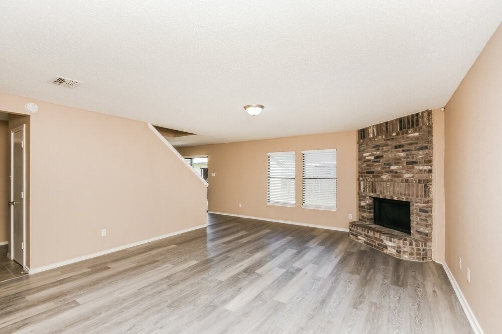 3505 Chapel Pointe Trl - Photo 5 of 20