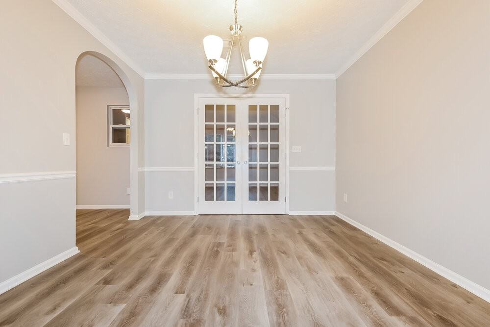 1236 Jasmine Way - Photo 5 of 17