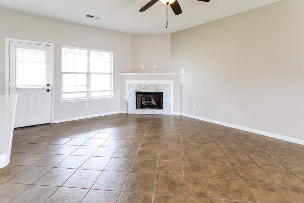 4315 Markston Dr - Photo 5 of 17