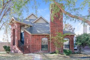 featured image of 618 Bandera St