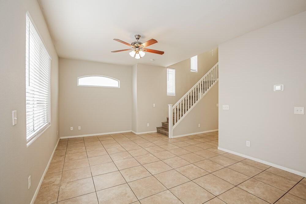 8928 Brentwood Grove Ct - Photo 5 of 17