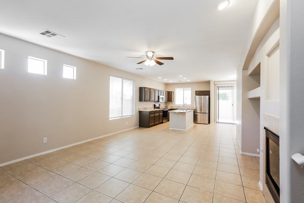 2507 W Old Paint Trl - Photo 5 of 17