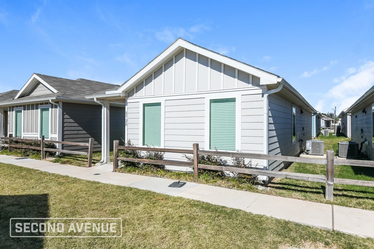 8728 Texas Risinger Drive