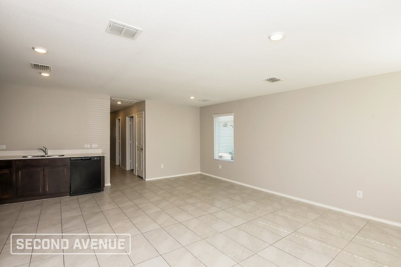 8728 Texas Risinger Dr - Photo 4 of 28