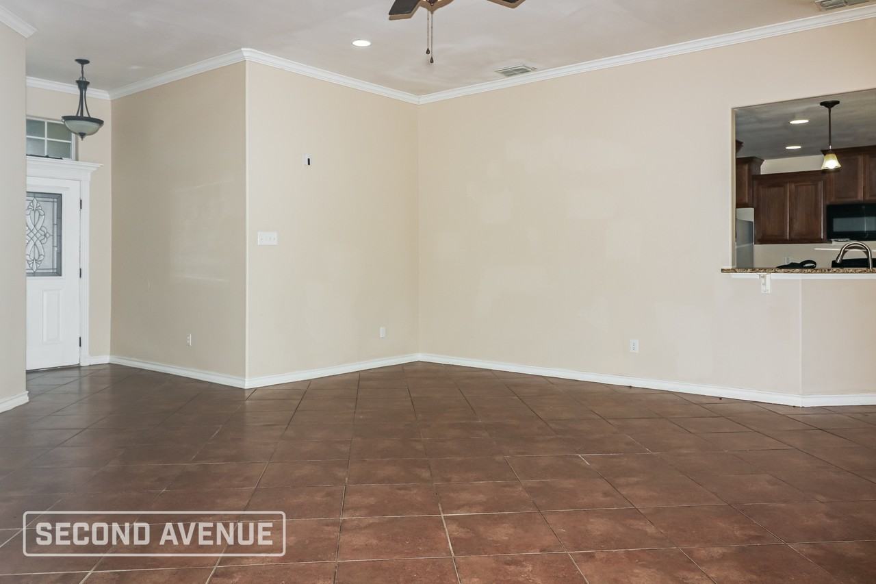 3630 Garnet Ct - Photo 5 of 29