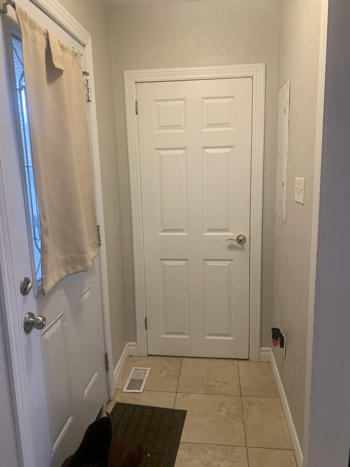 254 Upper Paradise Rd. Upper Unit, Hamilton - Photo 6 of 10