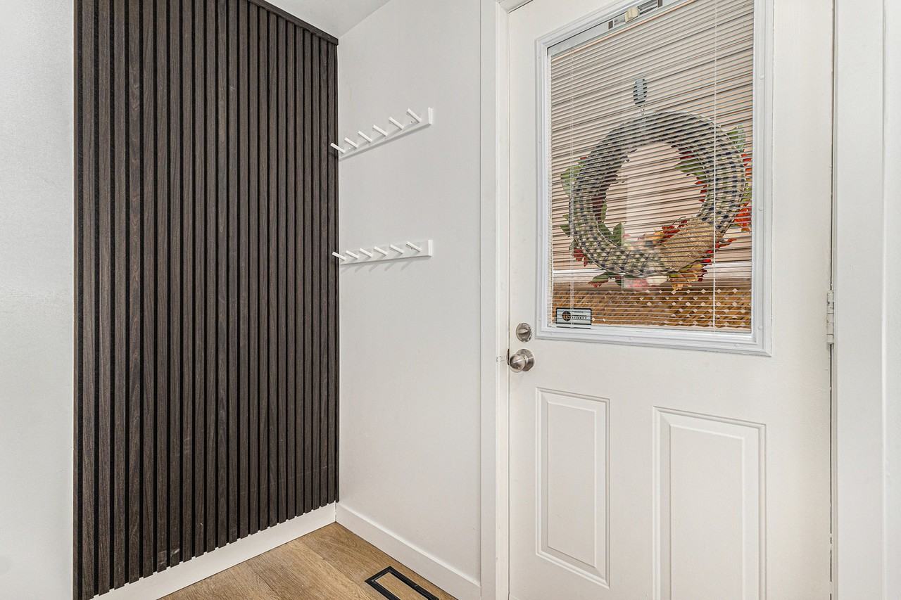 1665 Teakdale Avenue (TS) - 1 - Photo 2 of 13