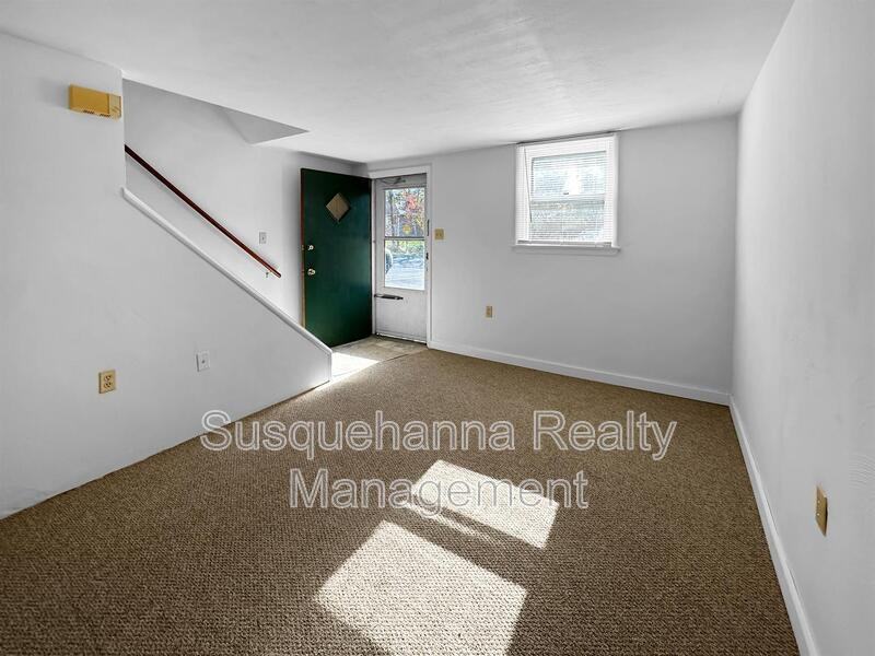 2 Arwin Dr #1 - Photo 5 of 11