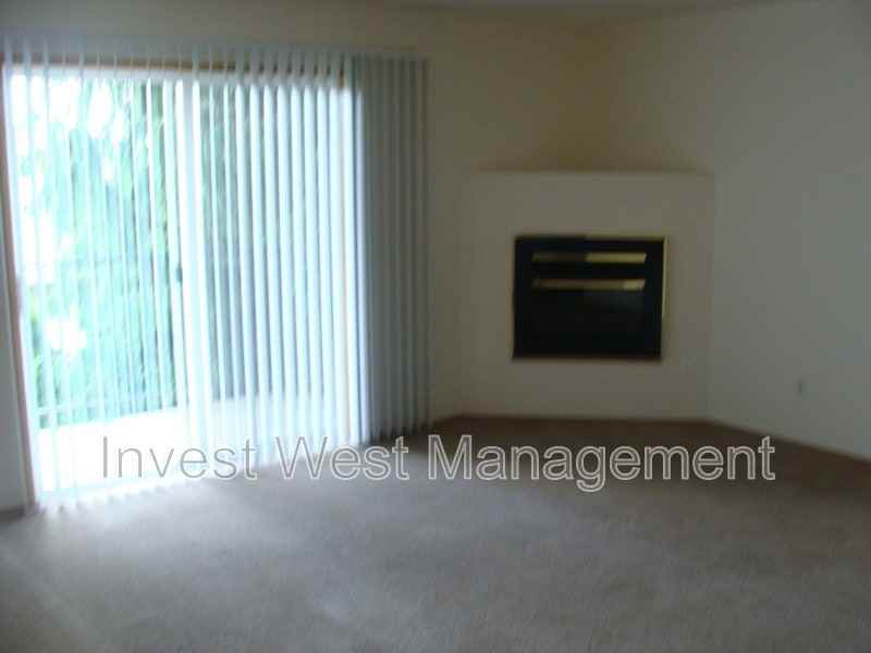 1718 Seavenue #206 - Photo 2 of 10