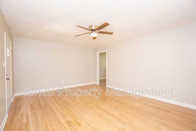 2671 Dalewood Dr - Photo 3 of 16