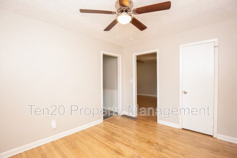 2671 Dalewood Dr - Photo 7 of 16