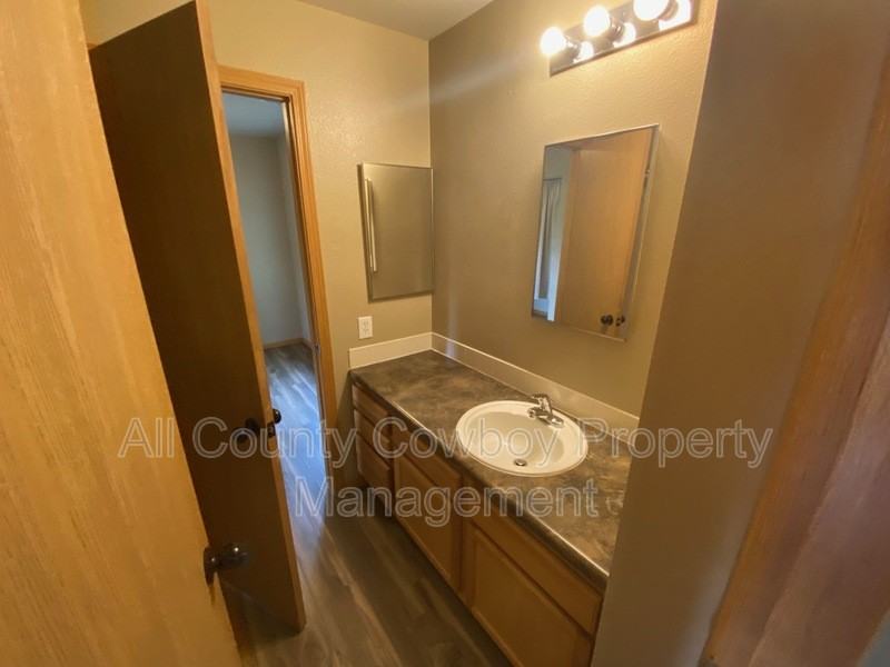 535 Mitchell St #C6 - Photo 4 of 10