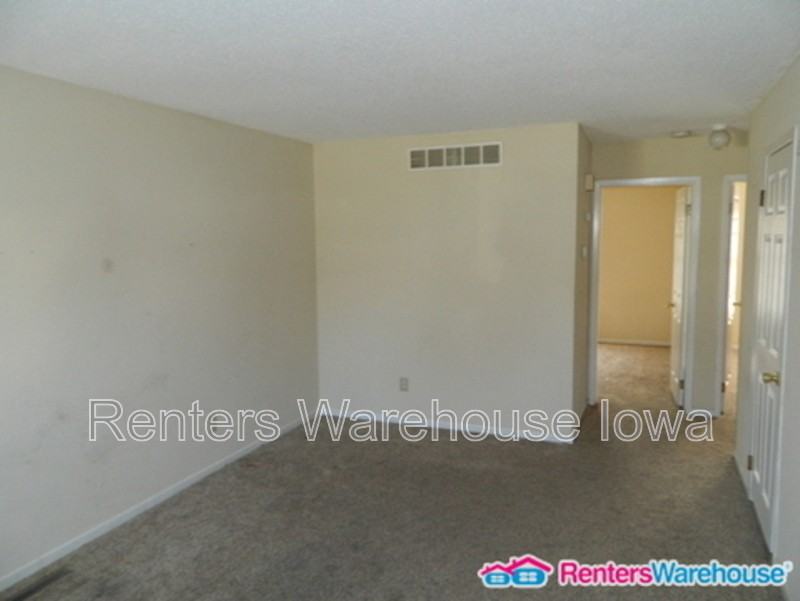 2753 Cleveland Ave - Photo 3 of 14