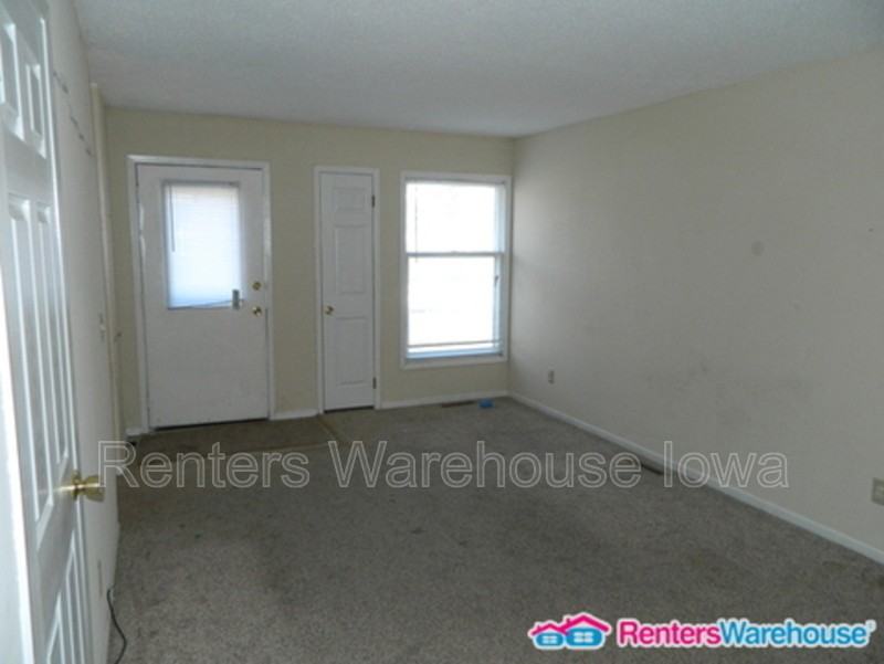 2753 Cleveland Ave - Photo 6 of 14