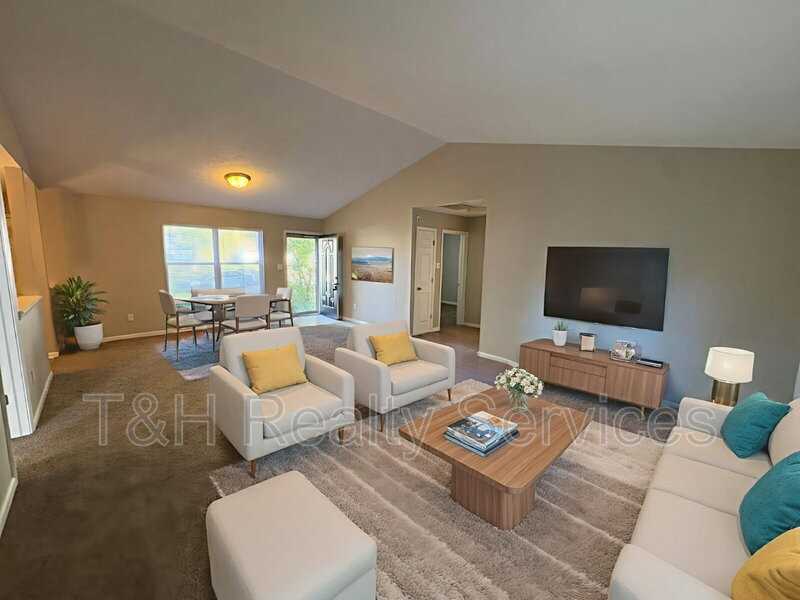 11411 Carly Way - Photo 4 of 23