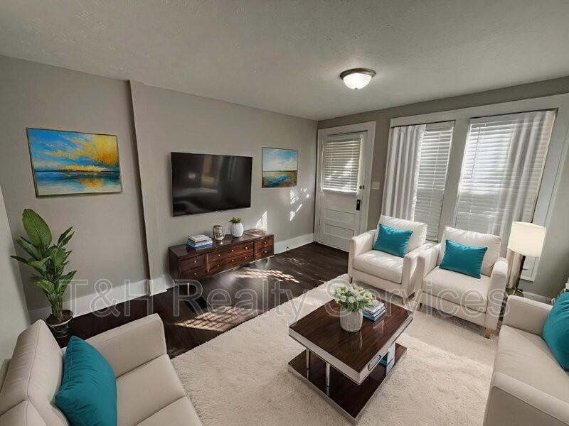 46 N Ritter Ave - Photo 3 of 30