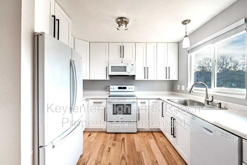 936 Cherry Blossom Ct - Photo 4 of 15