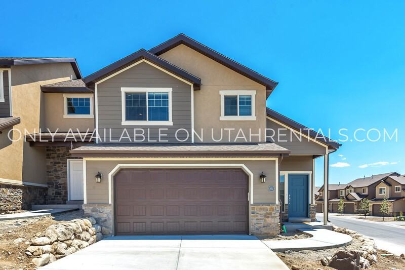 1692 E Aspen Loop - Photo 2 of 35