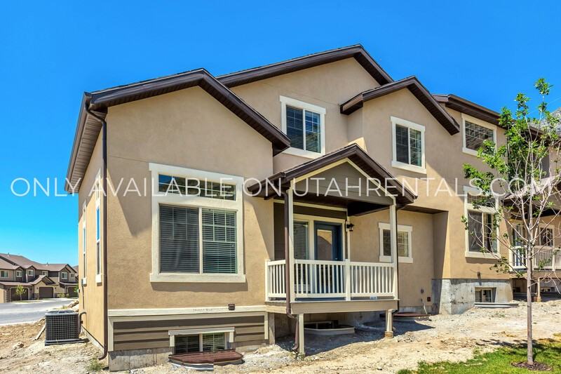 1692 E Aspen Loop - Photo 3 of 35