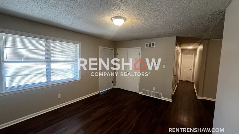 4070 Kerwin Dr - Photo 7 of 16