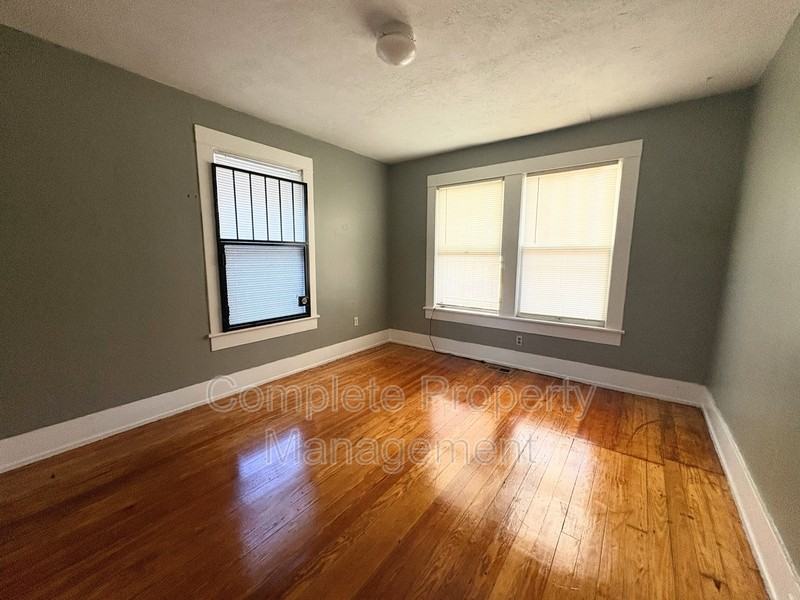 8149 1st Ave S - Photo 7 of 11