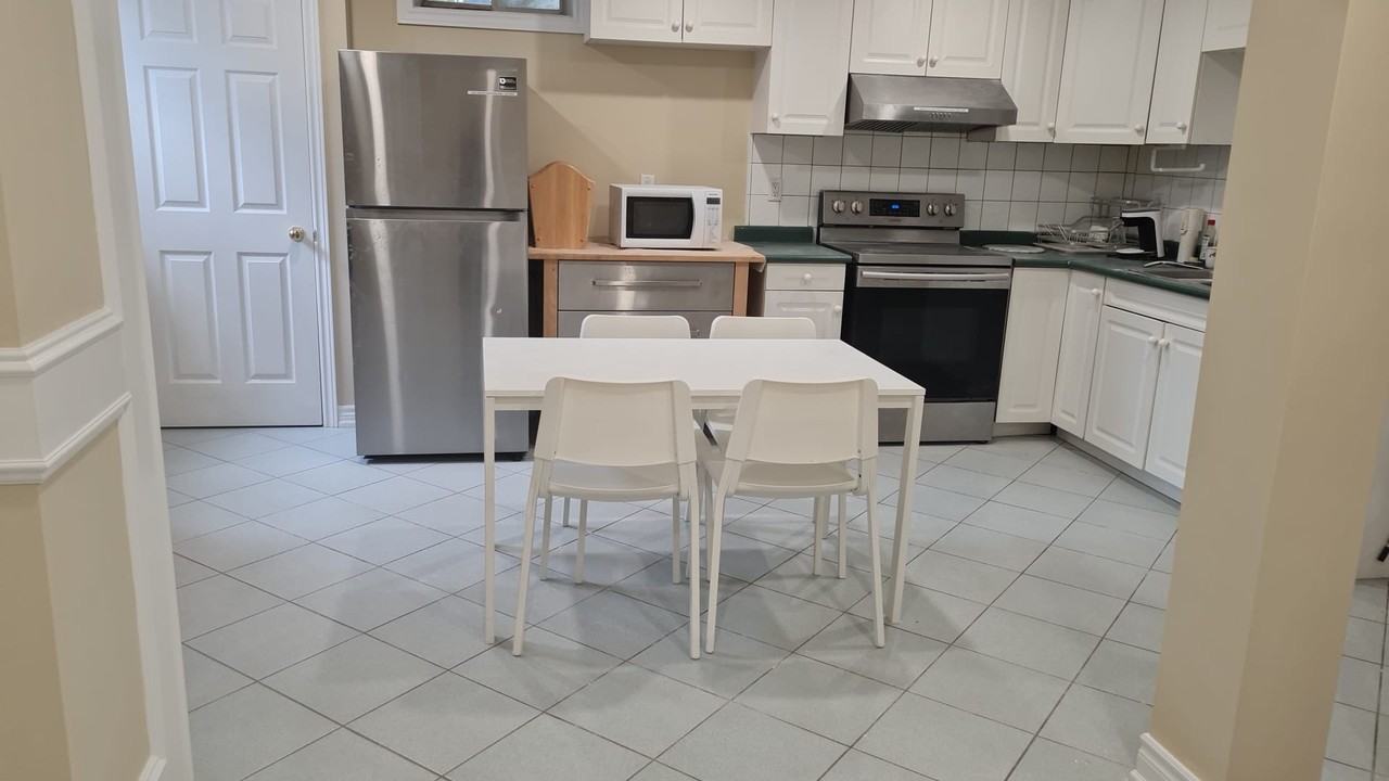 Rutherford Rd & Vaughan Mills Rd - Photo 6 of 11