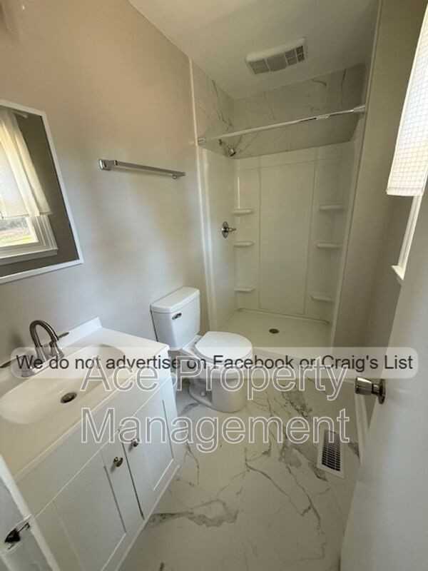 643 Wakefield Dr - Photo 7 of 13