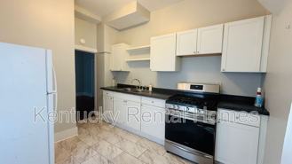 445 Davidson Ct #B - Photo 1 of 1