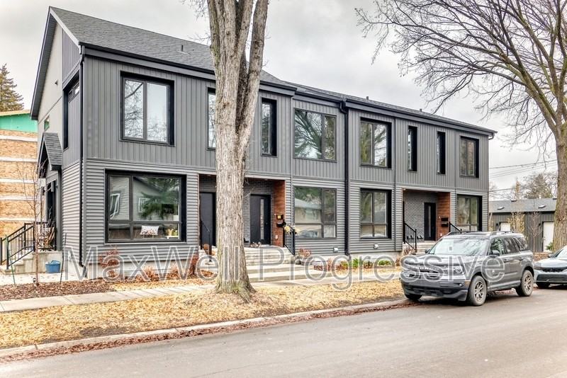 6411 93 St Nw #BS - Photo 2 of 23