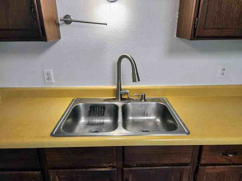 1621 Willis Avenue - Photo 7 of 21