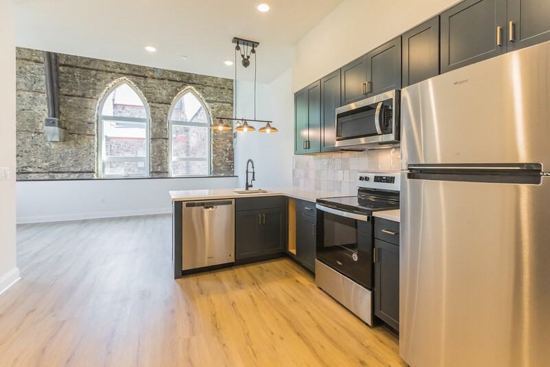 141 Krams Ave - Photo 7 of 29