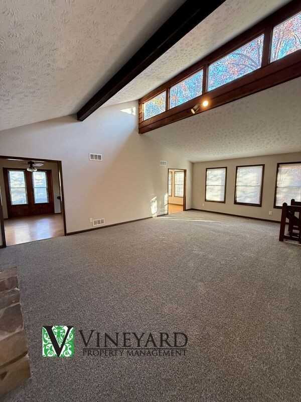 1623 Rex Dr - Photo 7 of 25