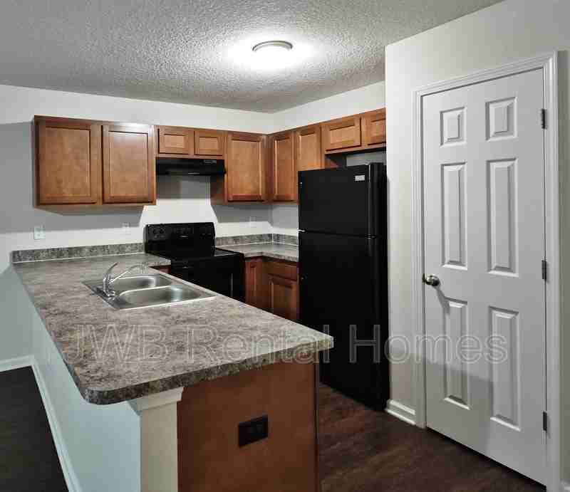 7128 Timmerman Ln - Photo 2 of 6