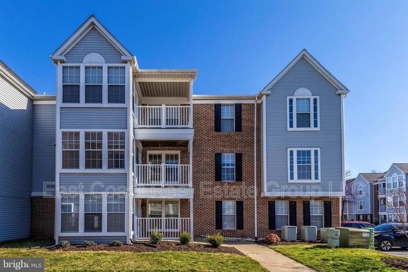 615 Himes Ave #102 - Photo 2 of 13