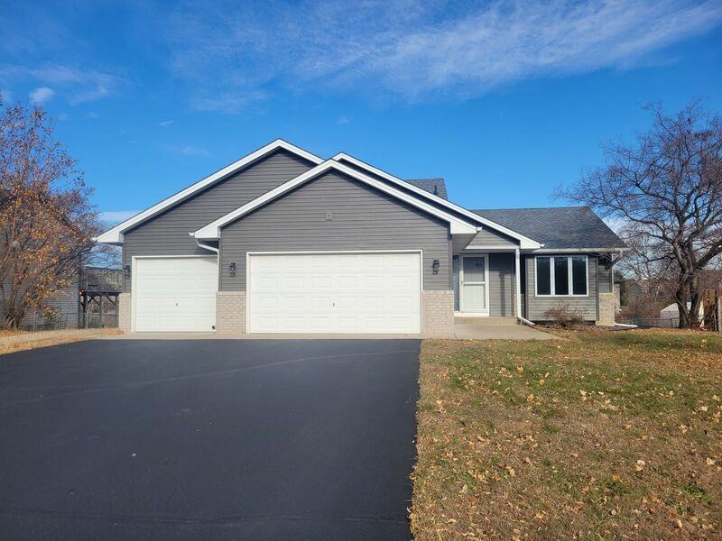 5041 Mitchell Rd - Photo 2 of 19