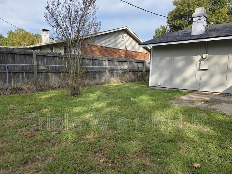 8 Willowridge Cv - Photo 6 of 31
