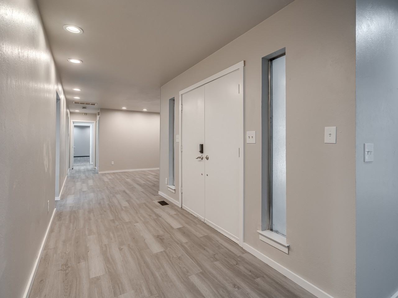 12136 Thorn Ridge Road - Photo 7 of 50