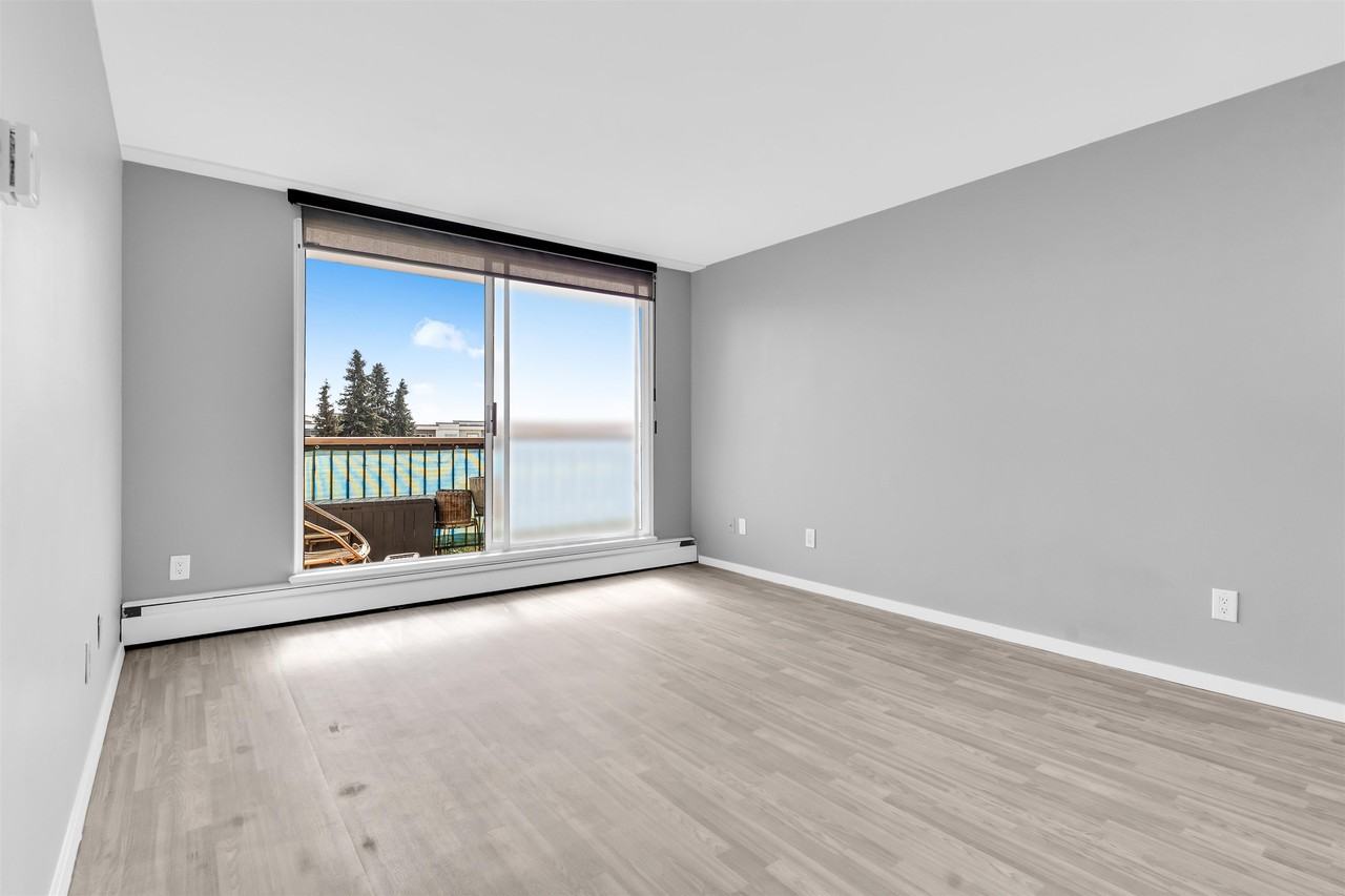 320 Royal Avenue #D240 - Photo 4 of 20