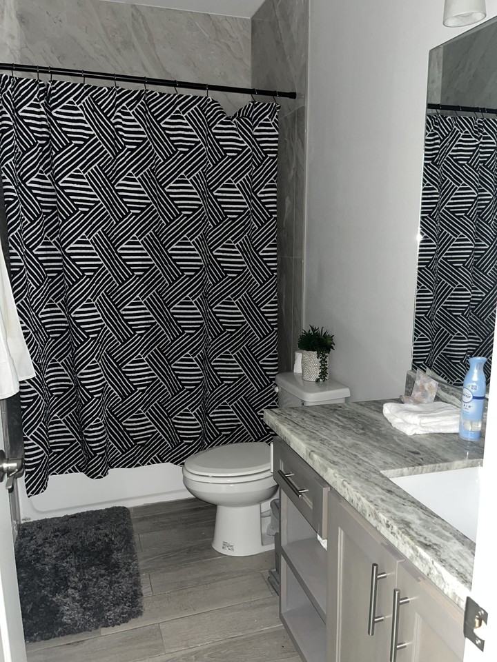 North Palms Apartments - Photo 2 of 8