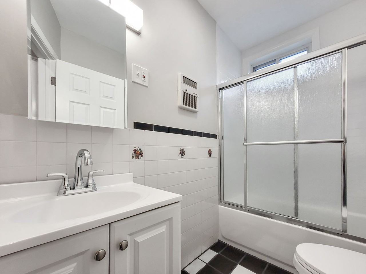 66 Day St - Photo 6 of 7