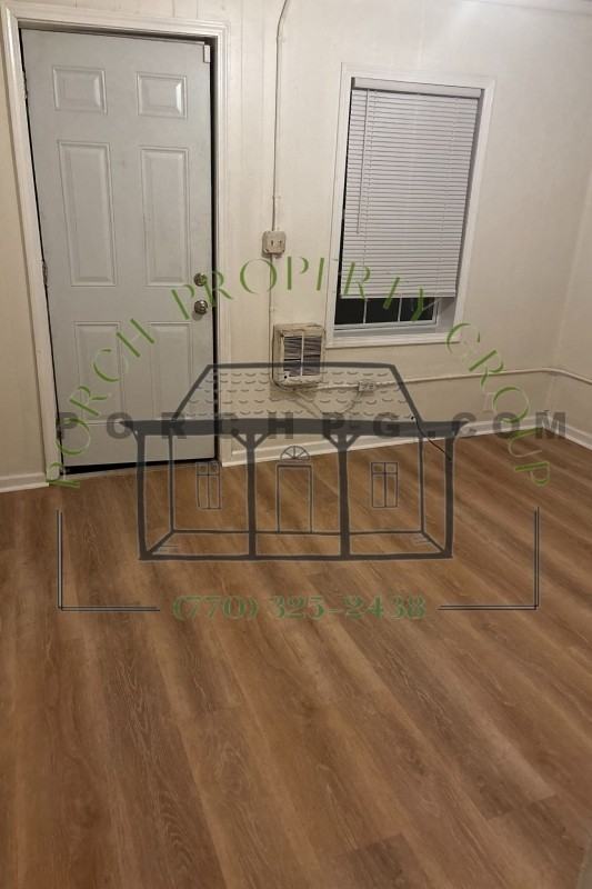 192 Chestnut St - Photo 2 of 9